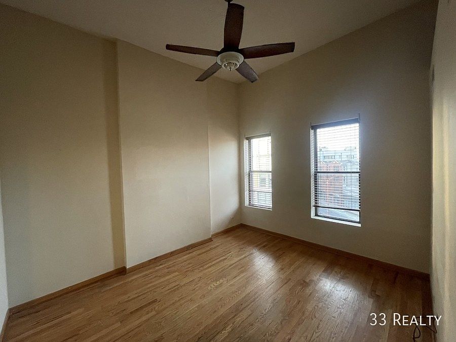 1st image of 1111 W Chicago Ave APT 4A