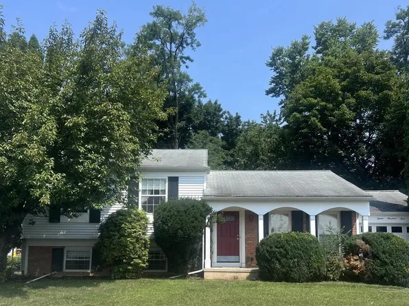1504 Wandering Way, Harrisburg, PA 17110