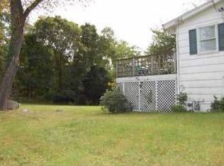 4 Gregory Rd, Cos Cob, CT 06807