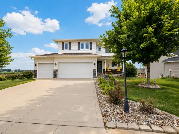 2620 Avery Dr, Norwalk, IA 50211