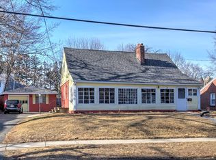 77 Locust St, Holyoke, MA 01040