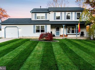 9 Aspen Rd, Sicklerville, NJ 08081