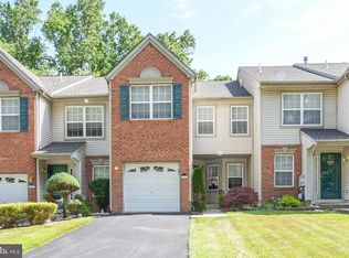 504 Jason Dr, Southampton, PA 18966