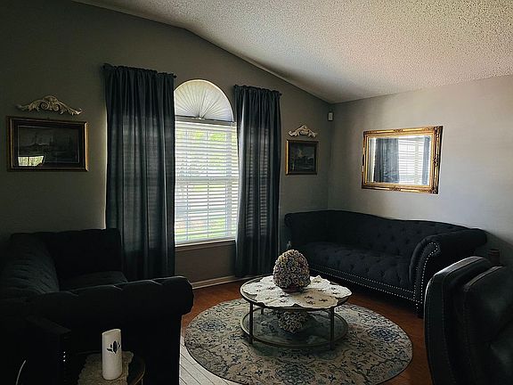 2nd image of 577 Prosperity Lake Dr