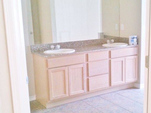 Master Bathroom-His/Her sink