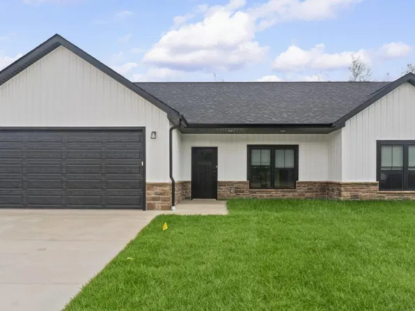 4607 W Johanna Dr, Bloomington, IN 47404