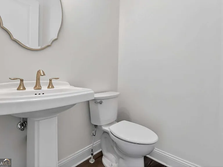 408 Cottonwood Cir — Photo 30