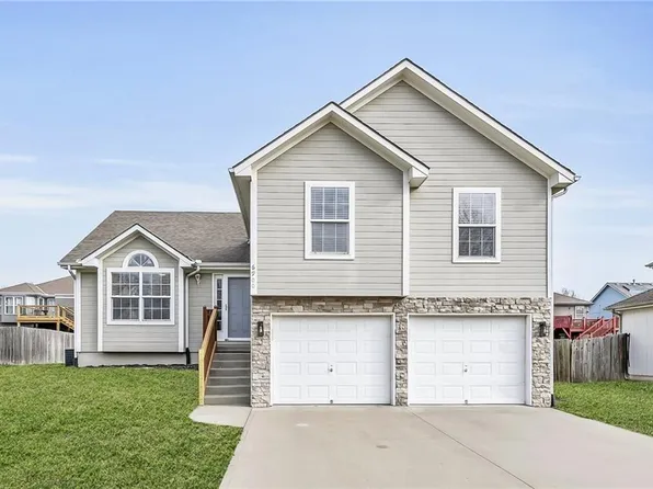 6900 E 138th Ter, Grandview, MO 64030