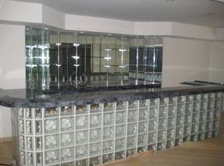 2348 Manor Ln, Park Ridge, IL 60068