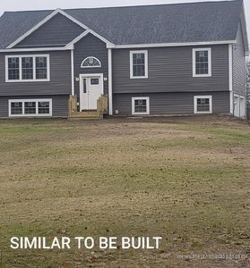 3 Clark Rd, Kenduskeag, ME, 04450