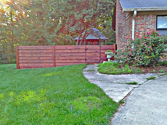 3rd image of 112 Parkridge Dr