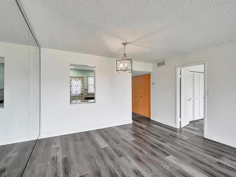 2430 NW 81st Ave #305 — Photo 36