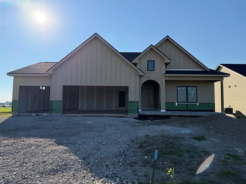 1st image of 4286 3rd Avenue Ct SE