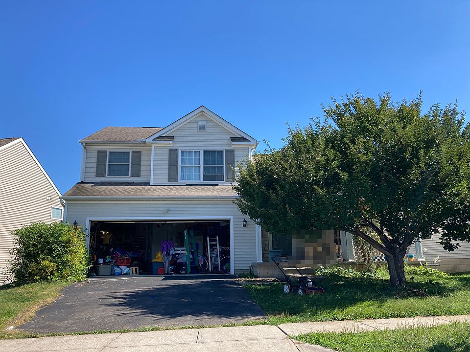 1st image of 884 Salinger Dr