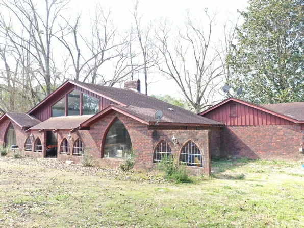 1305 Springhill Rd, Laurel, MS 39443