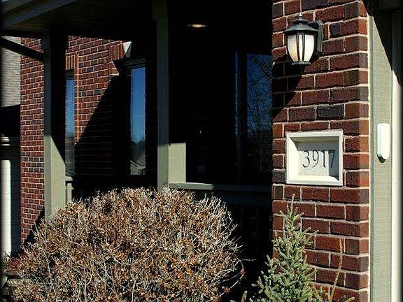 3rd image of 3917 N 159th St