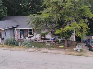 1468 School Rd, Lake Ozark, MO 65049