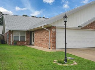 1804 Riverstone Ln, Longview, TX 75605