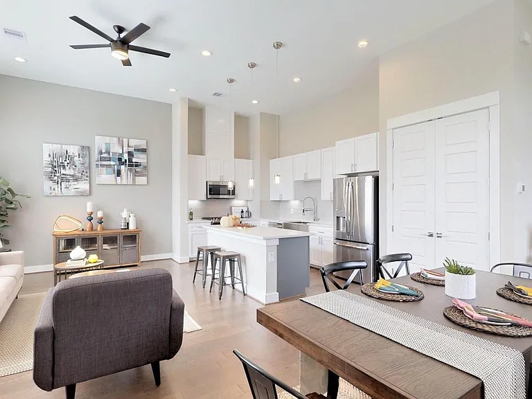 7704 Nasser Ln — Photo 16