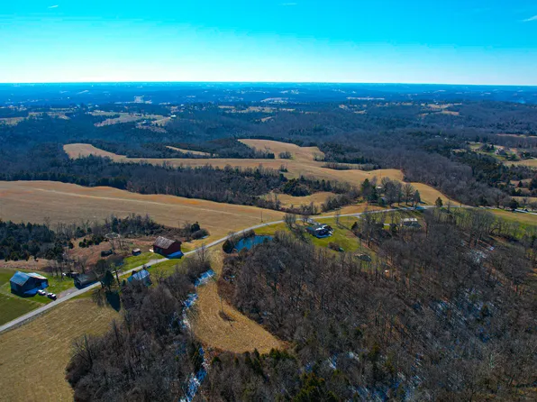 1872 Haubner Rd, California, KY 41007