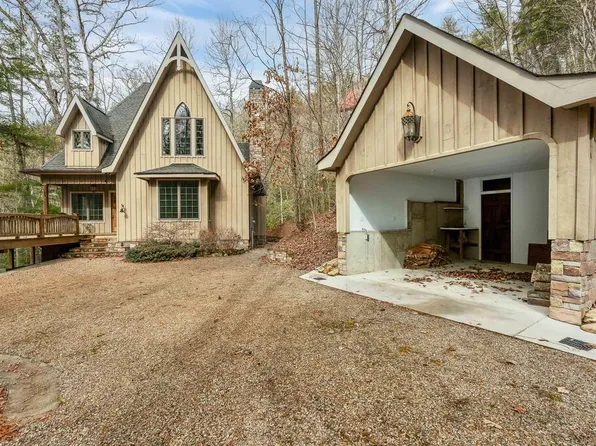 654 Brush Creek Dr, Highlands, NC 28741