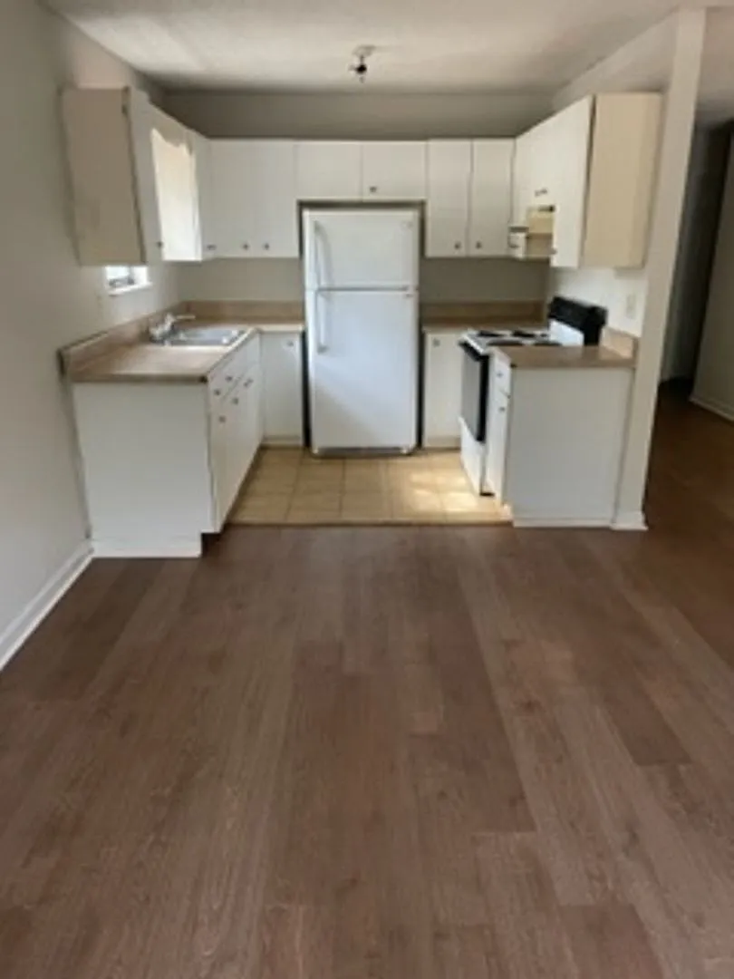 3652 Estates Road — Photo 2