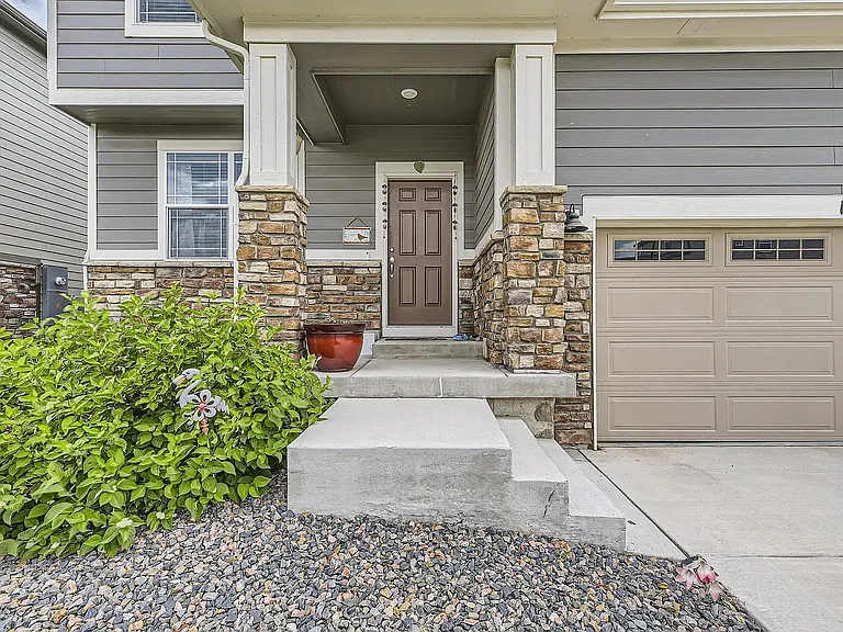 17457 Springfield Dr — Photo 3