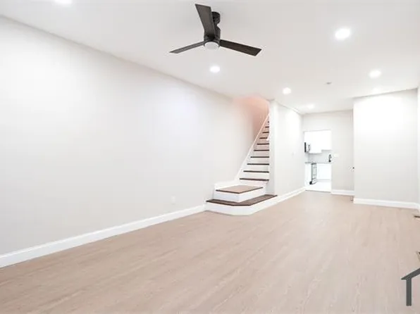 3047 Fontain St, Philadelphia, PA 19121
