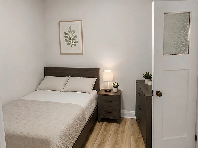 98 Vaughan Rd #202 — Photo 2