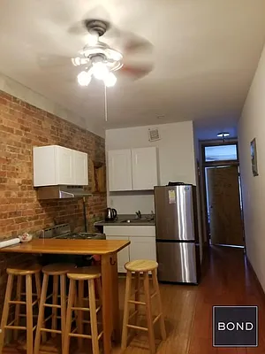 Rented by Bond New York | media 29