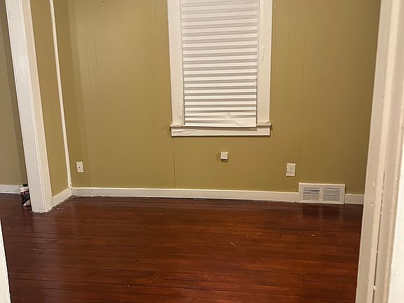 5th image of 41 Ridge St APT 1