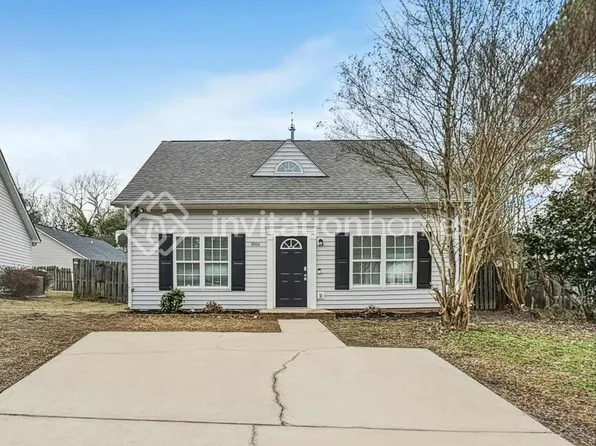 2004 Pineton Ct, Raleigh, NC 27610