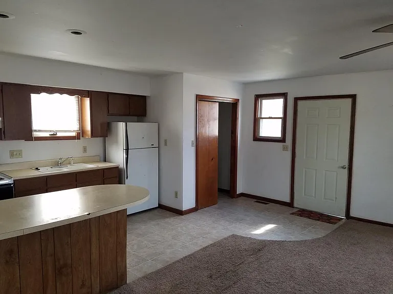 1116 W North St #2 — Photo 8