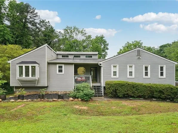 3087 Sanibel Dr, Stone Mountain, GA 30087