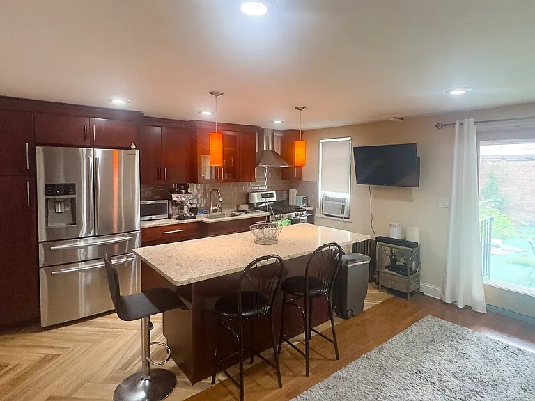 25-35 33rd St #1 — Photo 3