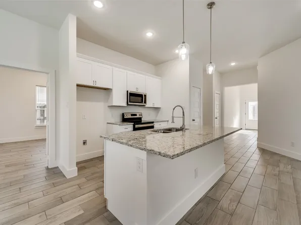 2183 Echo Lake Dr, Dallas, TX 75253
