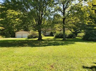 8449 Dougan Rd, North East, PA 16428