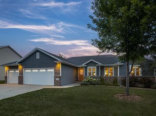 402 E Clearfield Ln, Appleton, WI 54913