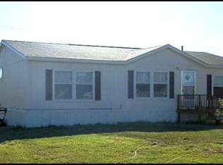 409 SE 2nd St, Seminole, TX 79360