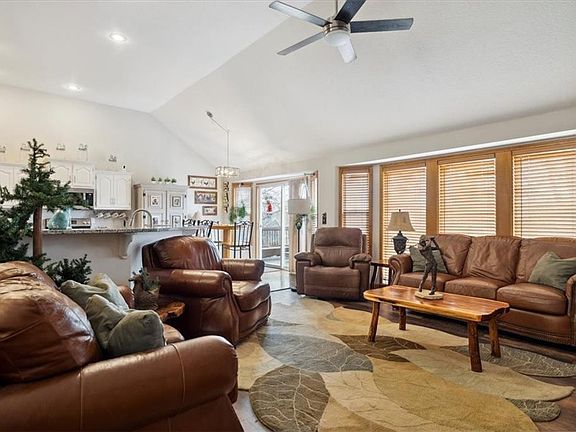 5th image of 13435 Timber Park Ln