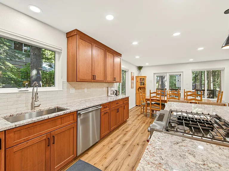 14541 Hansel Ave — Photo 11