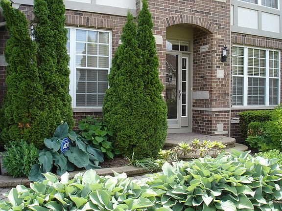 2nd image of 26245 Whispering Woods Cir