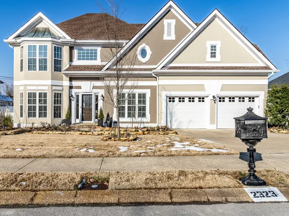 2323 Laurelton Creek Ln, Chattanooga, TN 37421