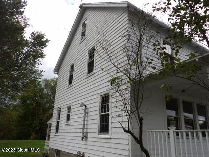 2nd image of 3537 Guilderland Avenue