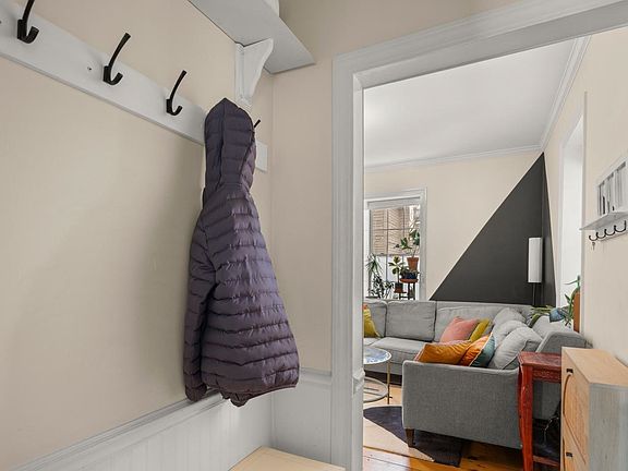 5th image of 103 Maple Street #1