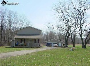 4388 Creek Rd, Conneaut, OH 44030