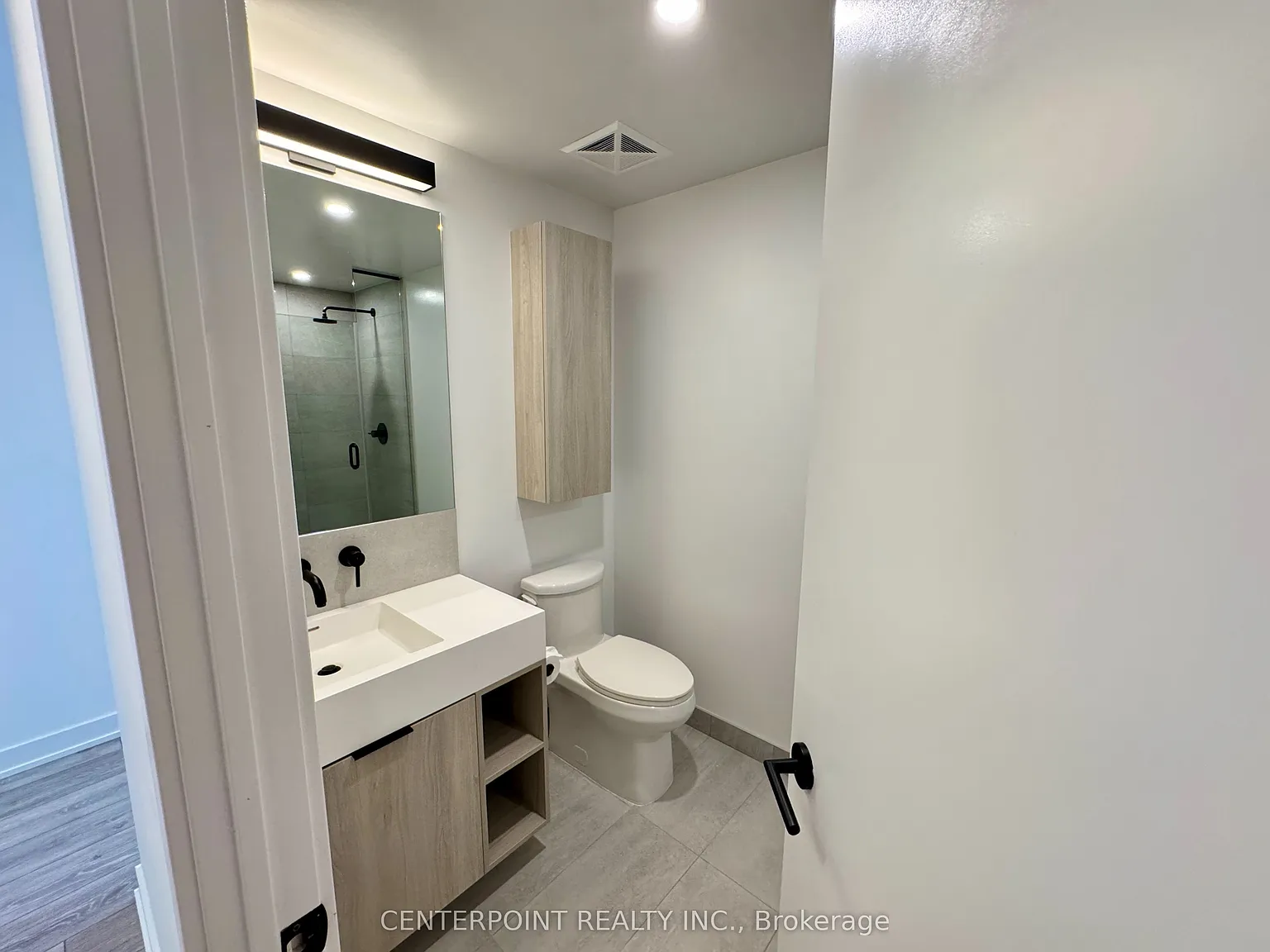 2 bed, $3,400 — Photo 3