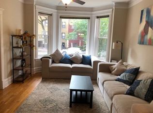 1318 W Addison St #1, Chicago, IL 60613