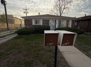 460 Hoxie Ave, Calumet City, IL 60409