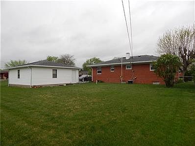 2nd image of 5369 Maplewood Dr